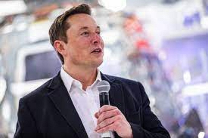 Elon Musk’s latest Tweets signal he’ll sale a big stake, Tesla stock is falling