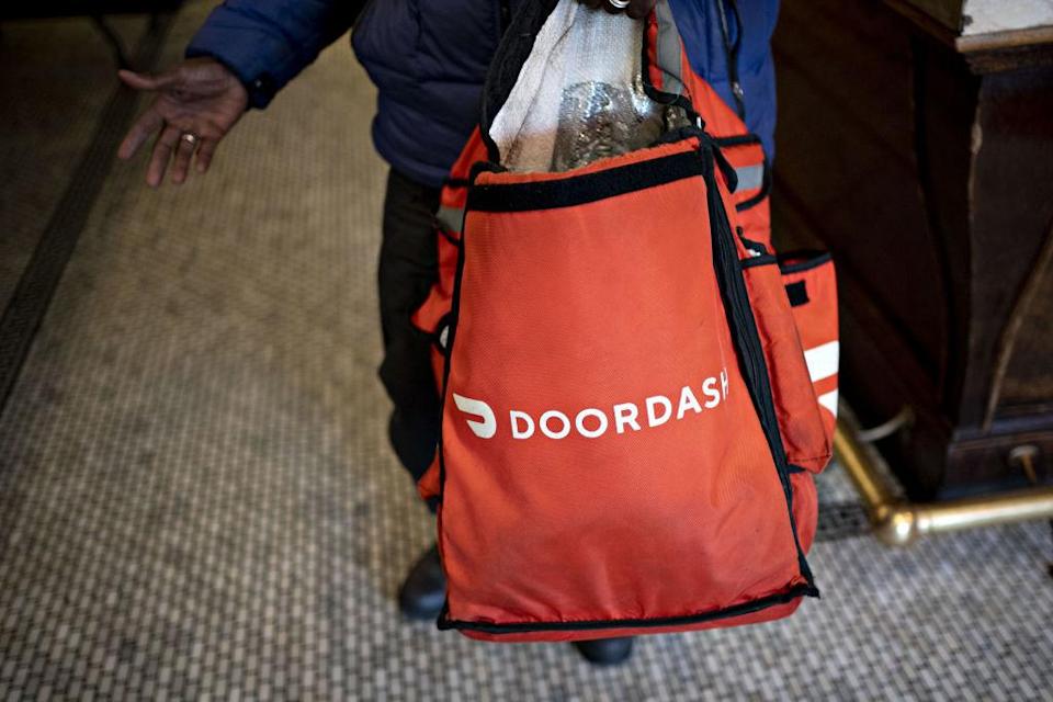 it will purchase worldwide conveyance stage Wolt, DoorDash shares surge after it says
